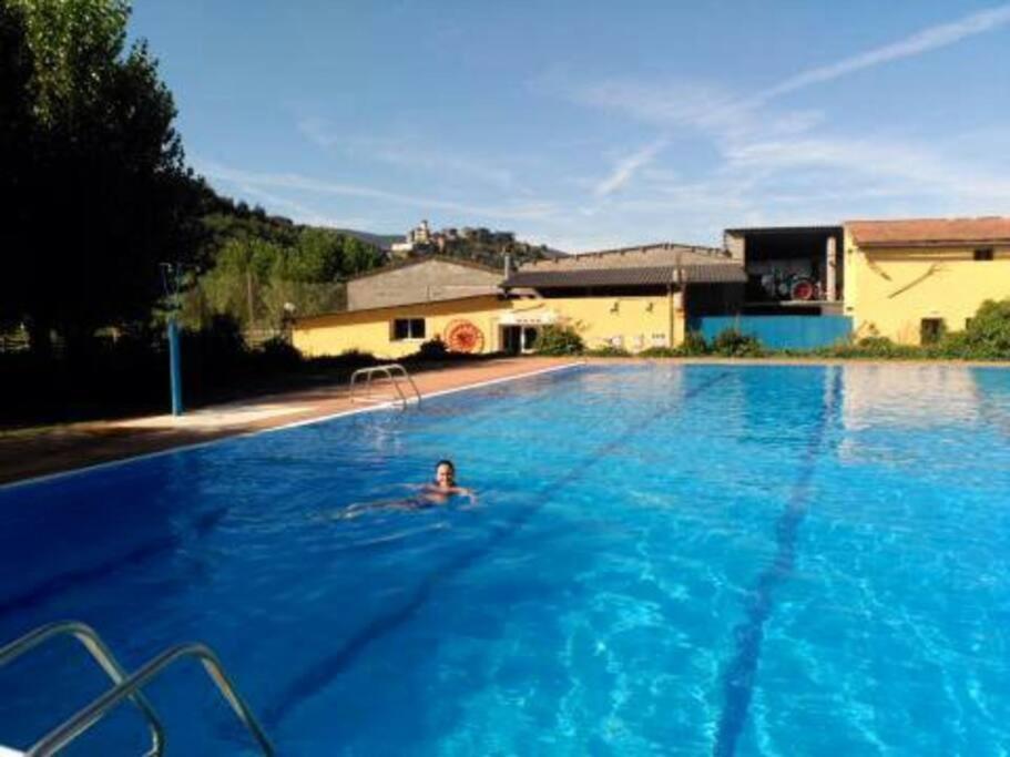 Apartament Gran Pirineu Montferrer Zewnętrze zdjęcie