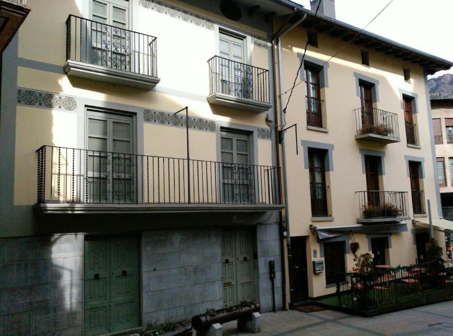 Apartament Gran Pirineu Montferrer Zewnętrze zdjęcie