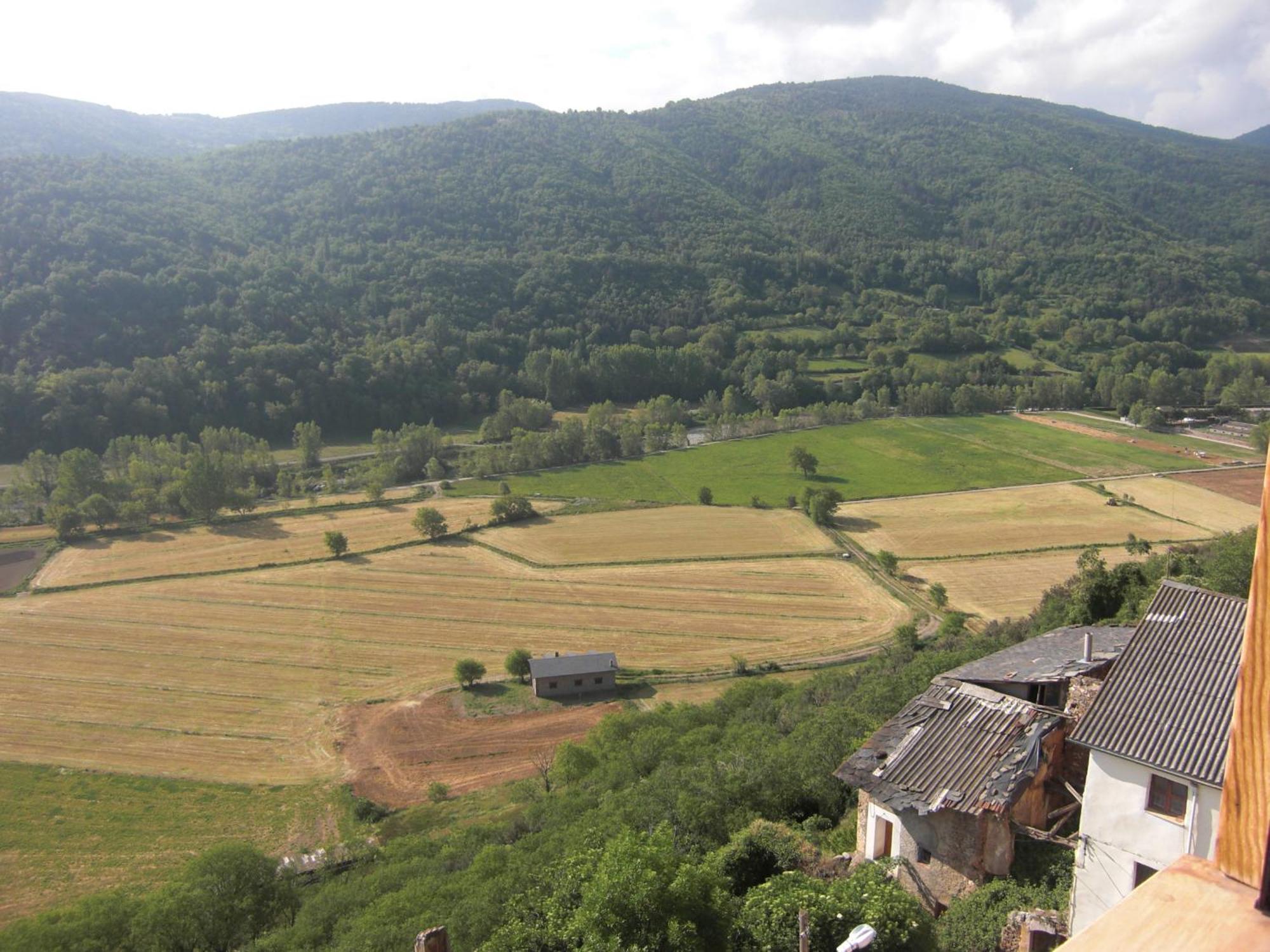 Apartament Gran Pirineu Montferrer Zewnętrze zdjęcie